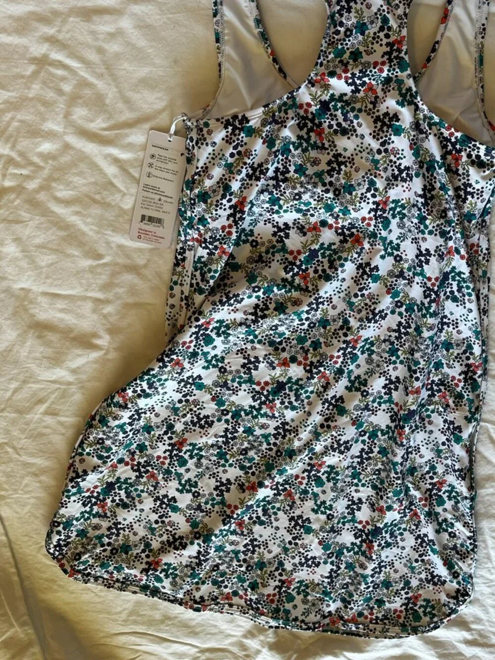Krimson & Klover Woman's One-Piece Kai Alpine Floral Summer Swim Dress Sz sm